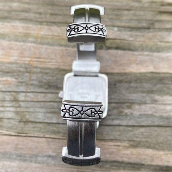 Silver tone cuff watch heart design accents - Picture 5 of 11